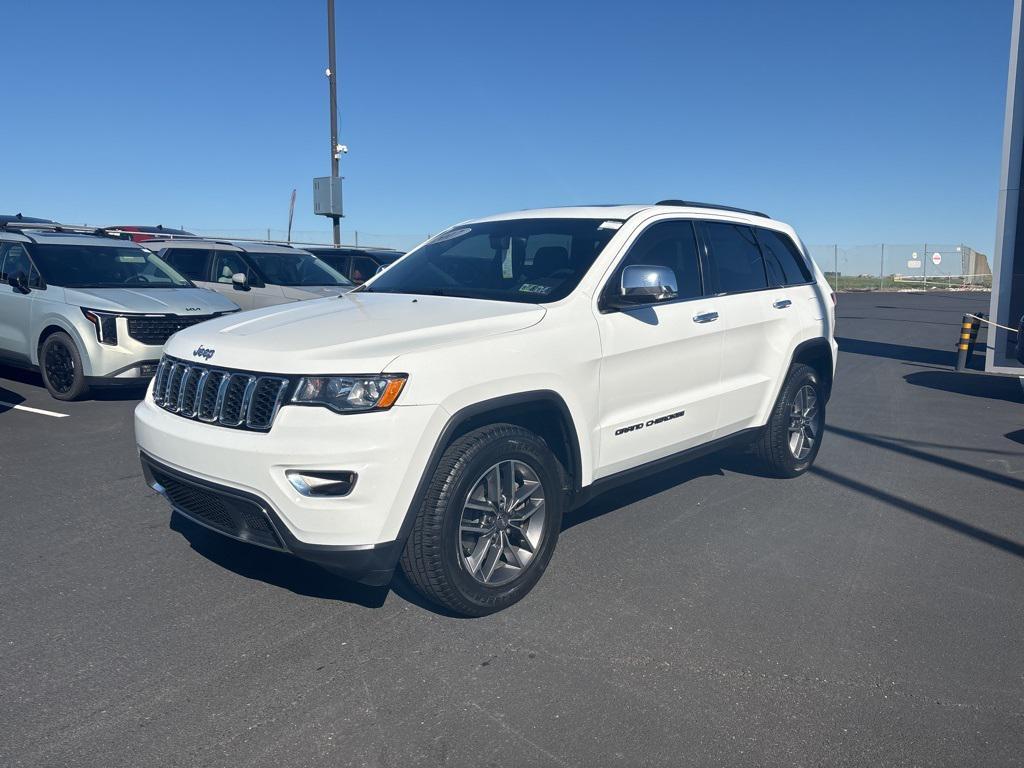 used 2017 Jeep Grand Cherokee car, priced at $15,995