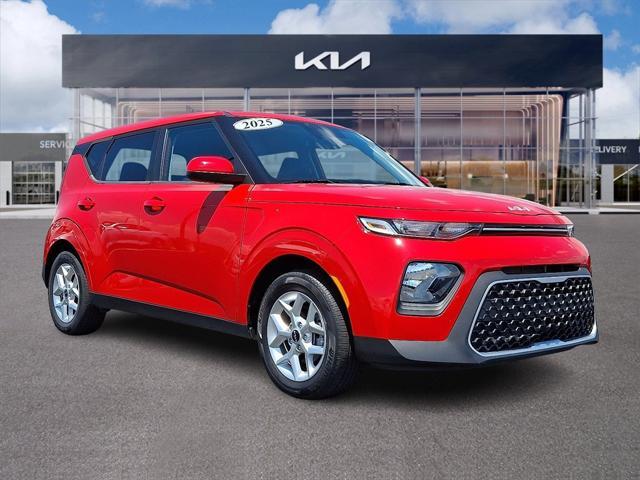 used 2022 Kia Soul car, priced at $17,991