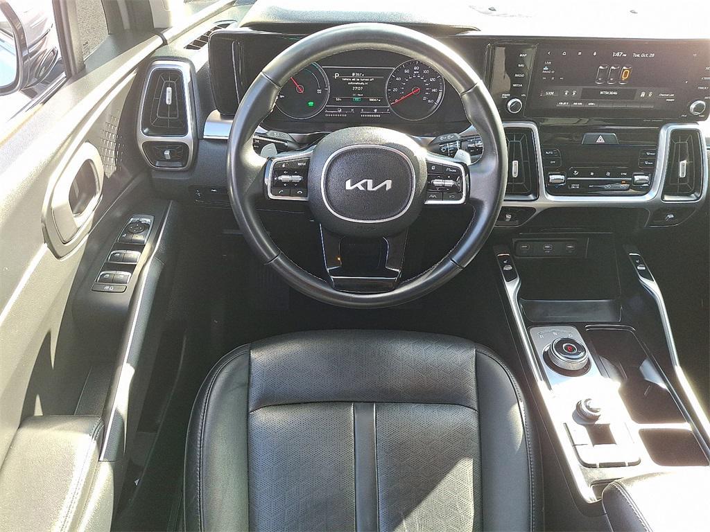 used 2022 Kia Sorento Hybrid car, priced at $20,549