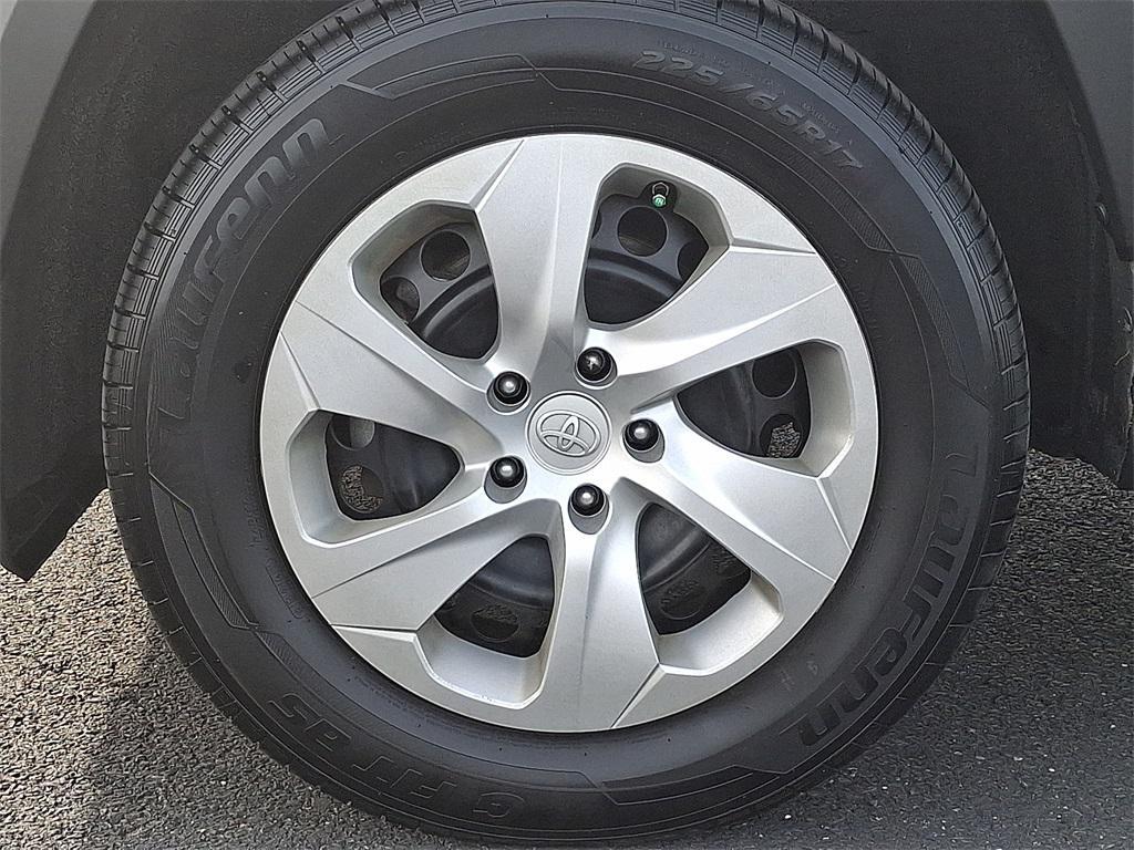 used 2022 Toyota RAV4 car, priced at $25,519