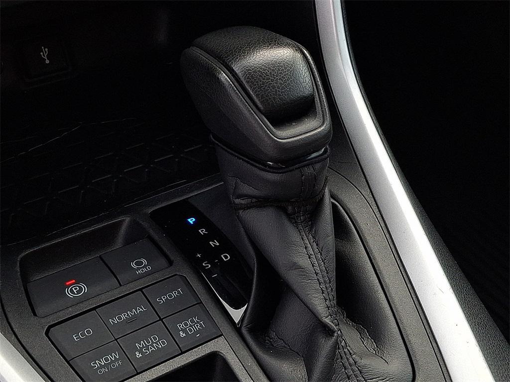 used 2022 Toyota RAV4 car, priced at $25,519