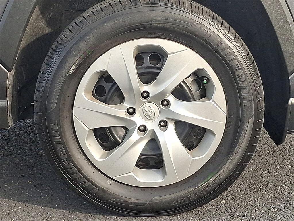 used 2022 Toyota RAV4 car, priced at $25,519