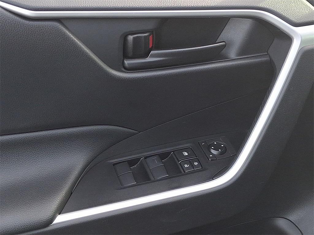 used 2022 Toyota RAV4 car, priced at $25,519