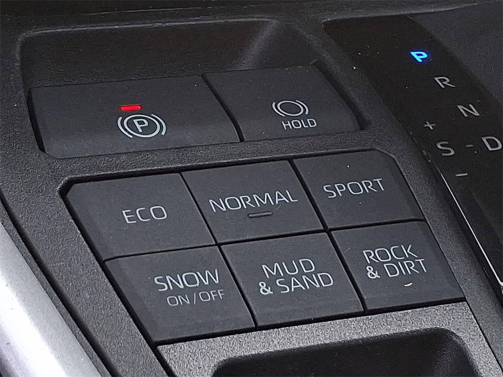 used 2022 Toyota RAV4 car, priced at $25,519