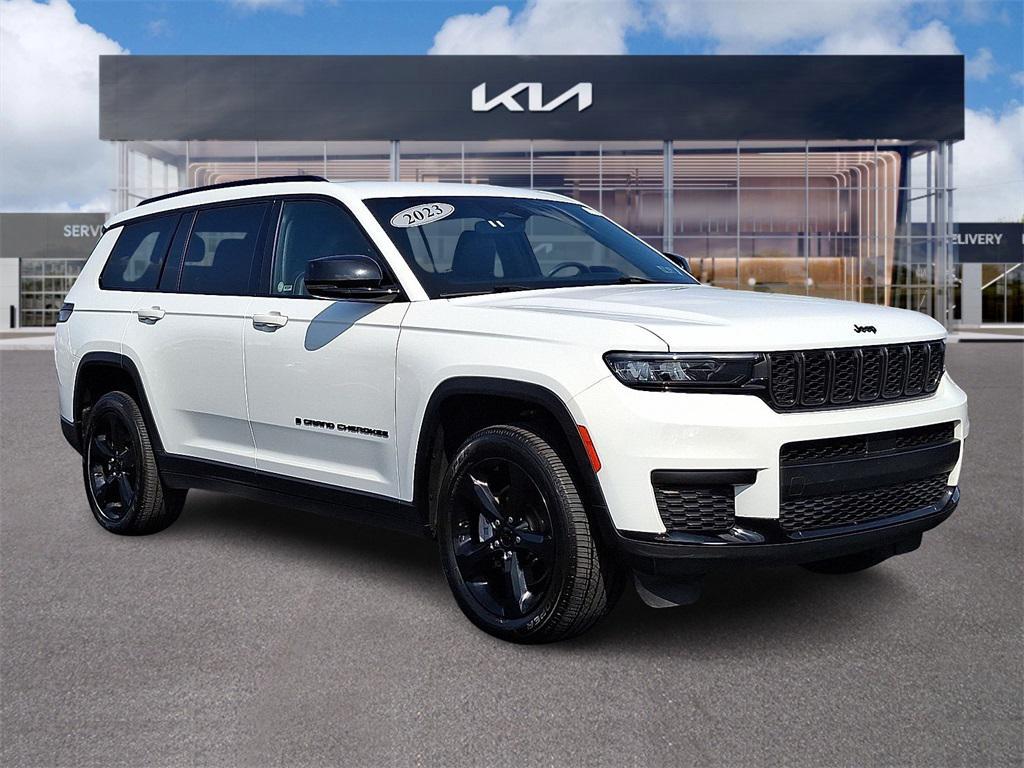 used 2023 Jeep Grand Cherokee L car, priced at $27,995