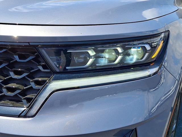 used 2022 Kia Sorento car, priced at $32,172