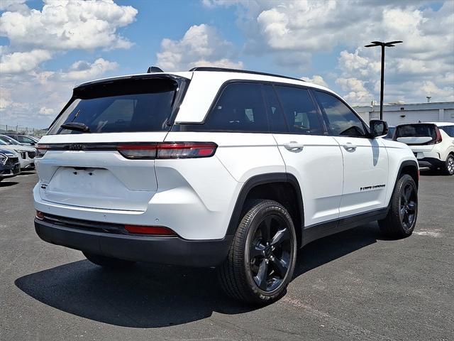 used 2024 Jeep Grand Cherokee car, priced at $37,602
