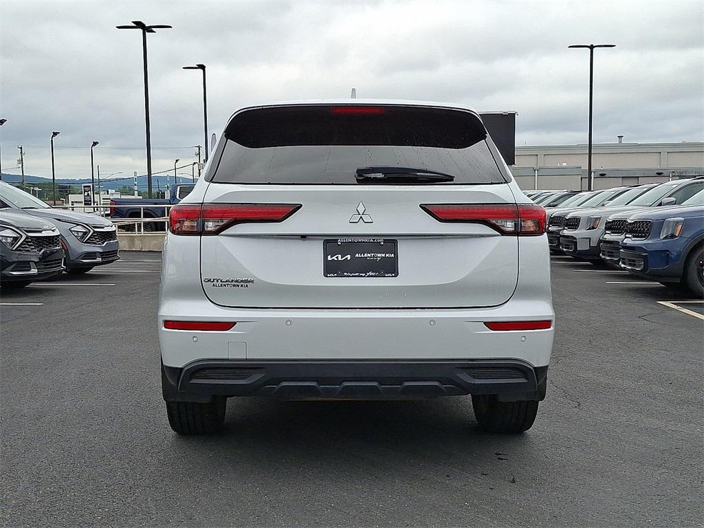 used 2022 Mitsubishi Outlander car, priced at $22,350
