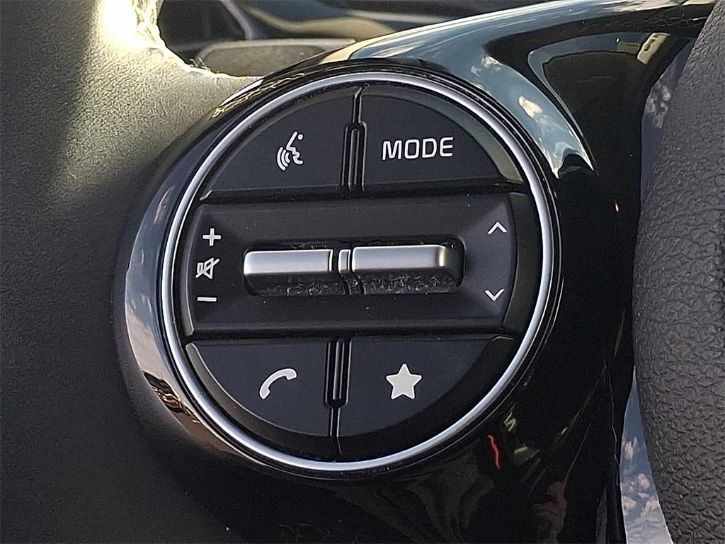 used 2023 Kia Soul car, priced at $21,241