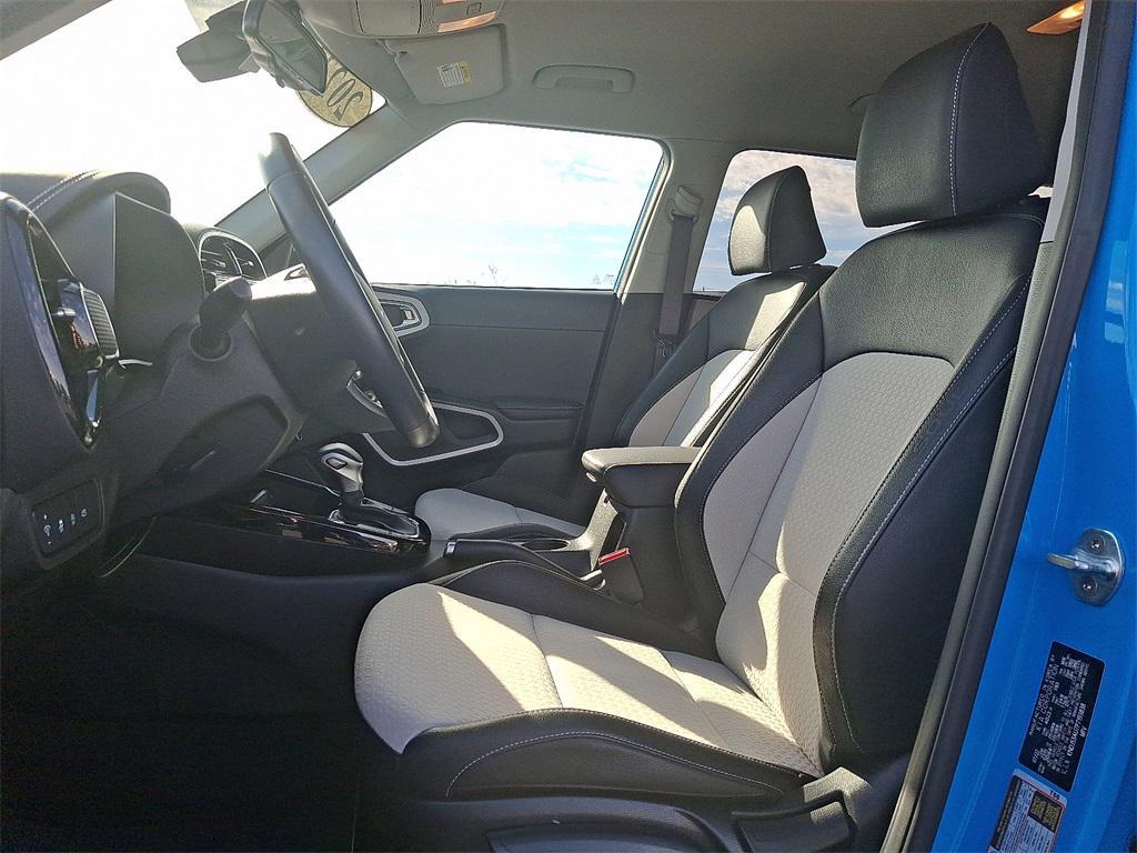 used 2023 Kia Soul car, priced at $21,241