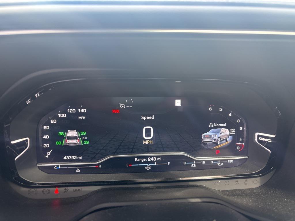 used 2022 GMC Yukon XL car, priced at $64,999