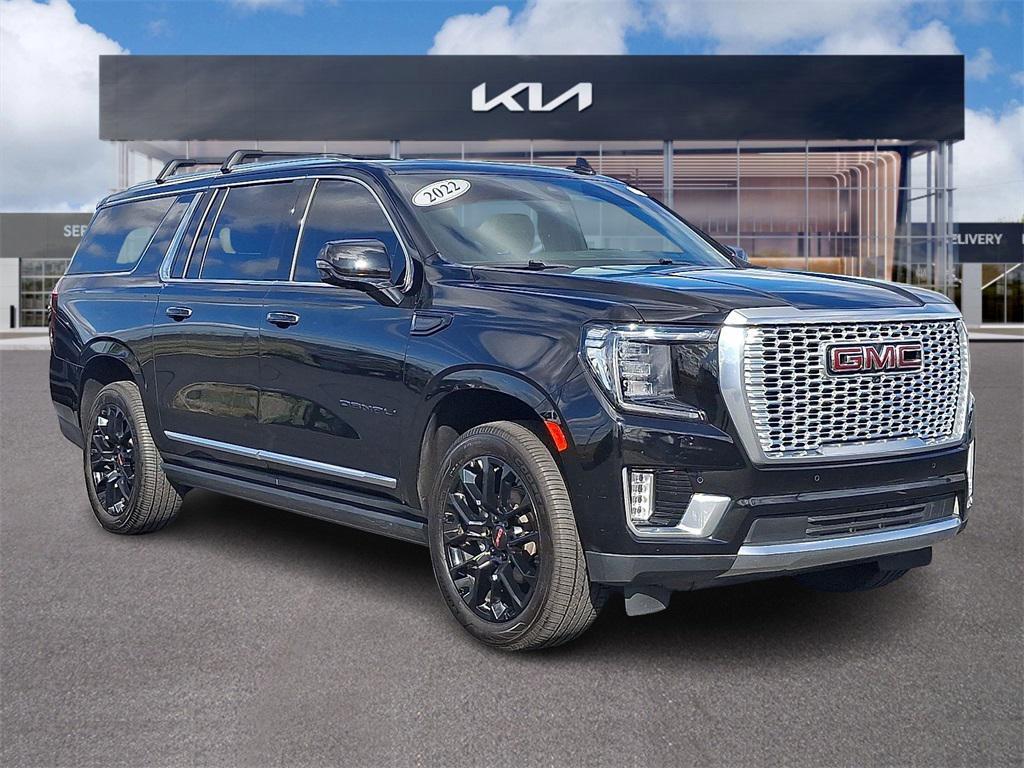 used 2022 GMC Yukon XL car, priced at $57,152