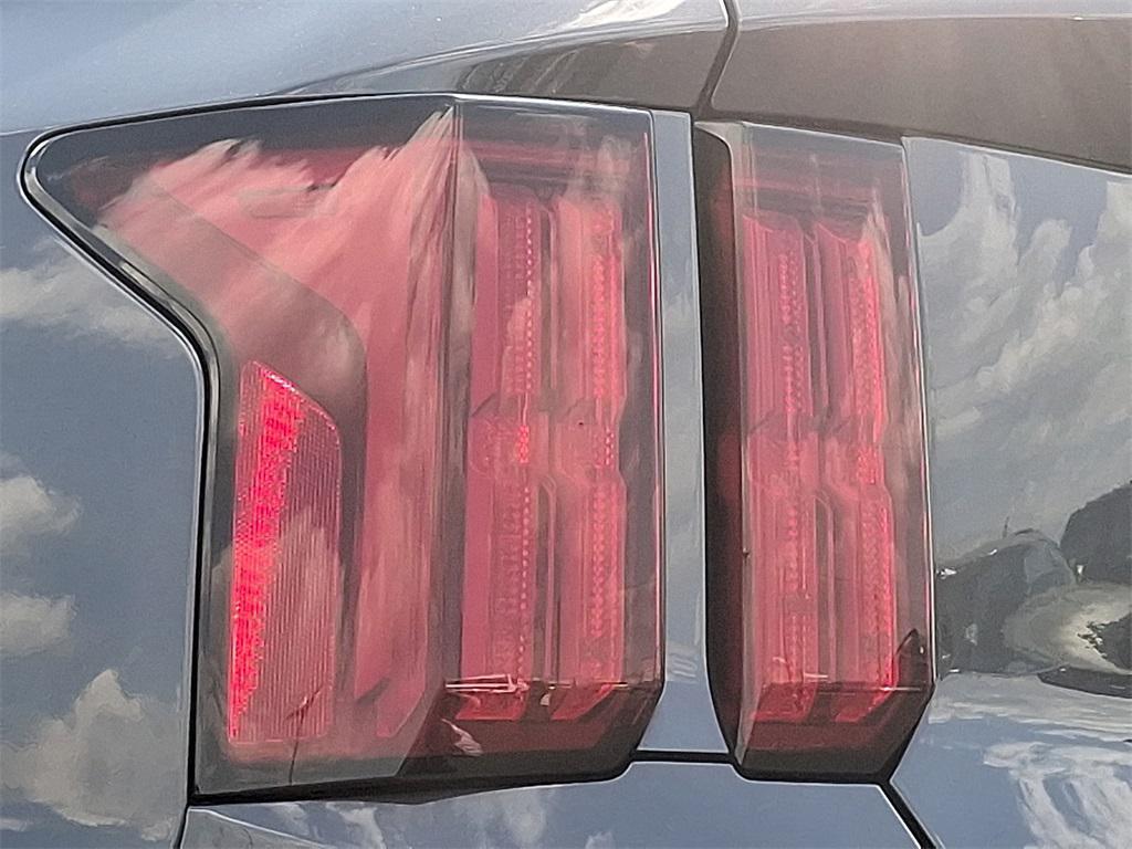 used 2023 Kia Sorento Plug-In Hybrid car, priced at $31,999