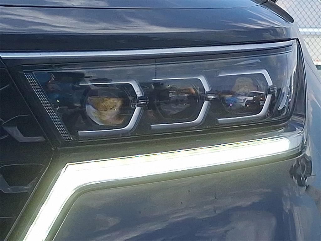 used 2023 Kia Sorento Plug-In Hybrid car, priced at $31,999