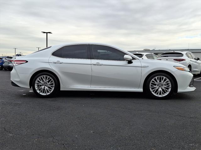 used 2018 Toyota Camry Hybrid car, priced at $22,198