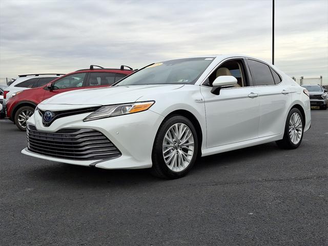 used 2018 Toyota Camry Hybrid car, priced at $22,198