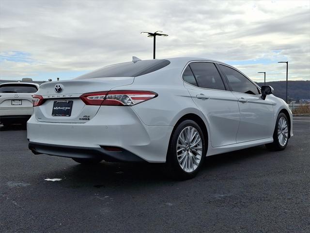 used 2018 Toyota Camry Hybrid car, priced at $22,198