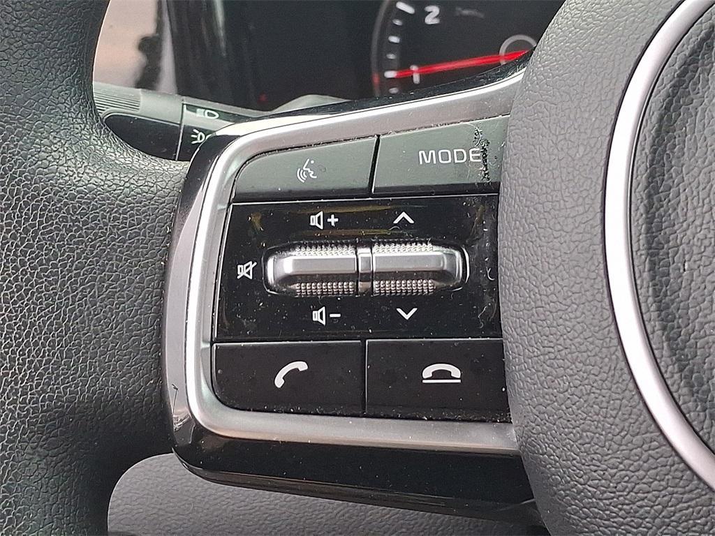 used 2022 Kia Sorento car, priced at $22,539