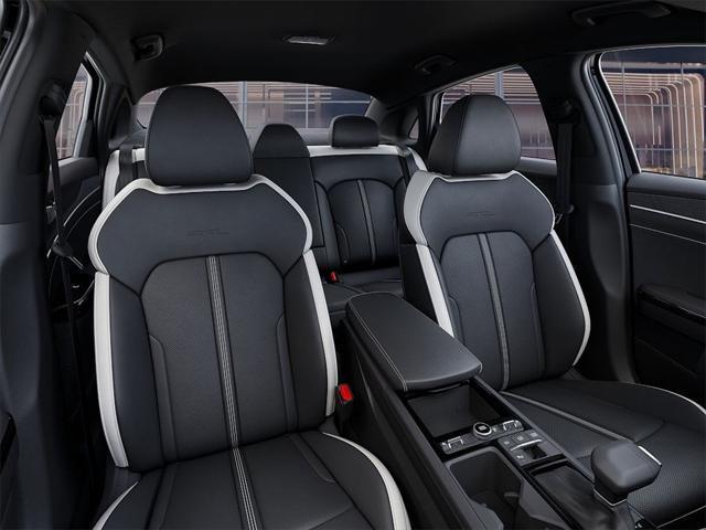 new 2025 Kia K5 car, priced at $31,450