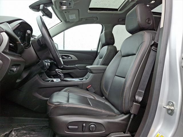 used 2021 Chevrolet Traverse car, priced at $27,400
