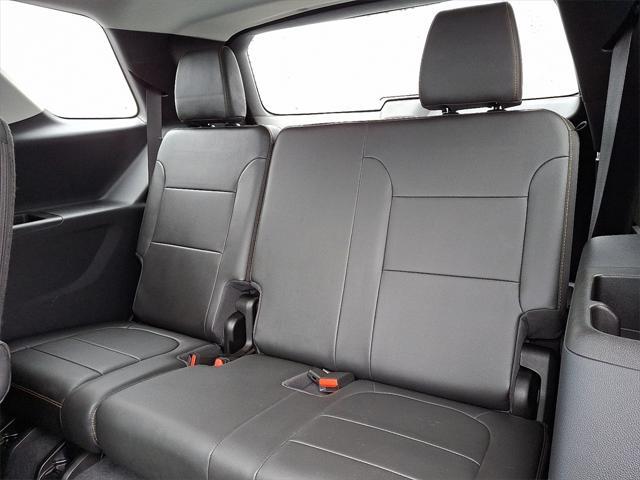 used 2021 Chevrolet Traverse car, priced at $27,400
