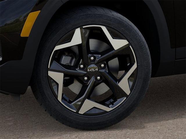 new 2025 Kia Seltos car, priced at $28,670