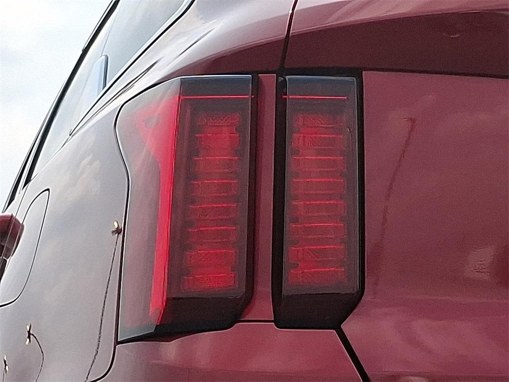 used 2022 Kia Sorento car, priced at $22,600