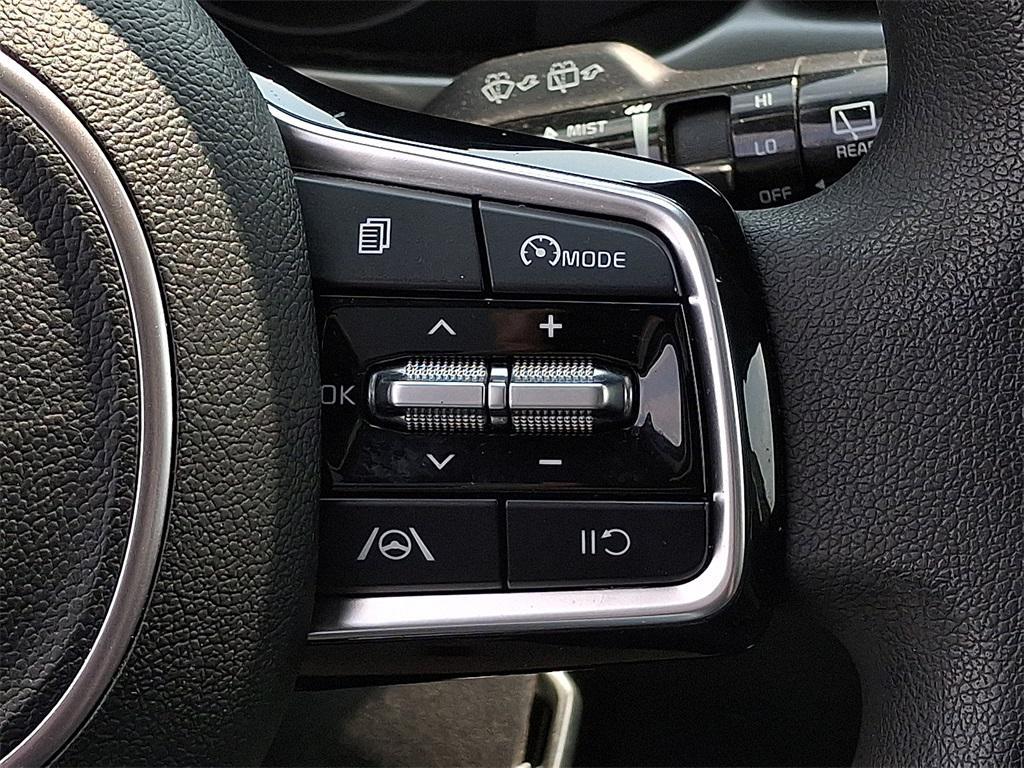 used 2022 Kia Sorento car, priced at $22,600