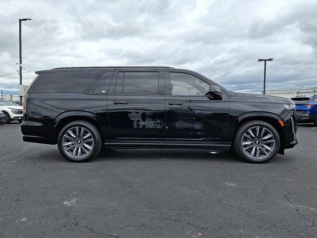 used 2022 Cadillac Escalade ESV car, priced at $65,300