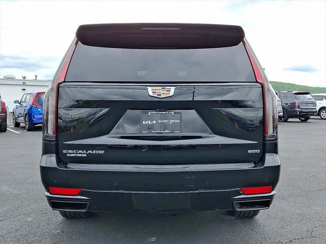 used 2022 Cadillac Escalade ESV car, priced at $65,300