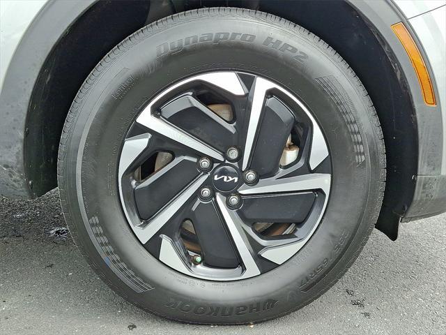 used 2023 Kia Sportage Hybrid car, priced at $25,129