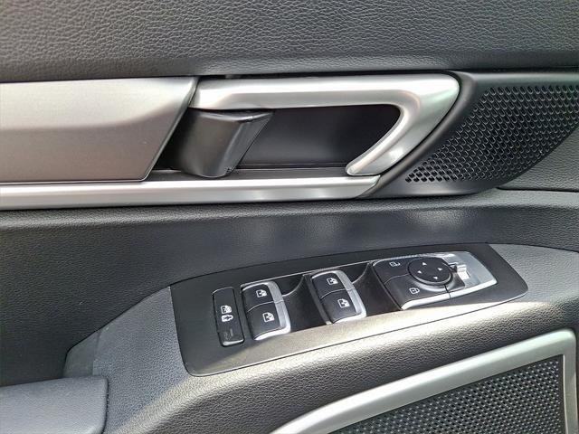 used 2022 Kia Telluride car, priced at $30,000