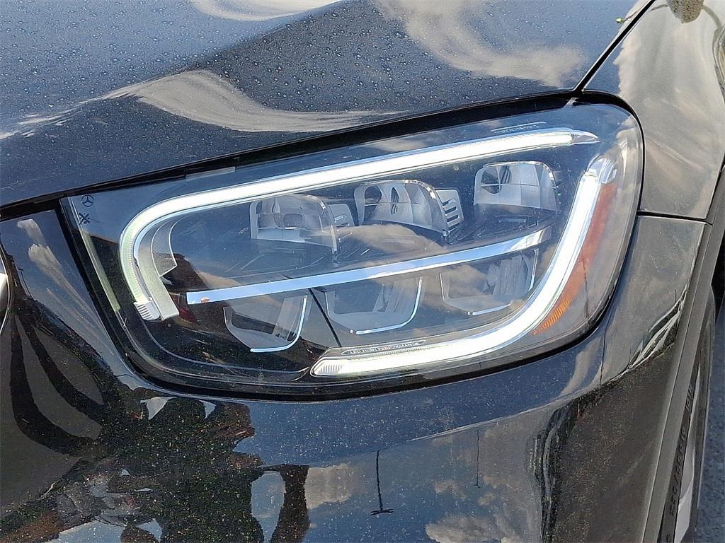 used 2022 Mercedes-Benz GLC 300 car, priced at $33,098