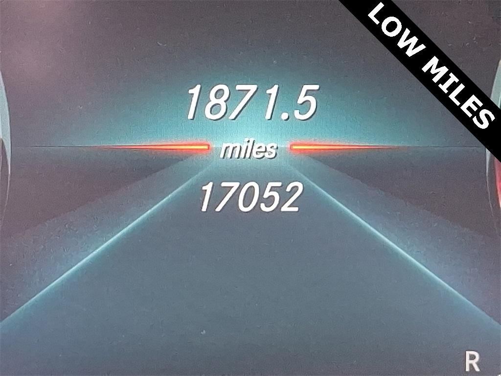 used 2022 Mercedes-Benz GLC 300 car, priced at $33,098