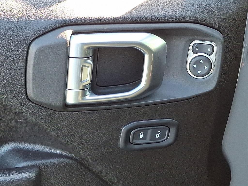 used 2022 Jeep Wrangler Unlimited car, priced at $30,176