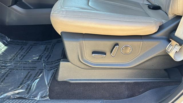 used 2023 Ford Expedition car, priced at $45,000