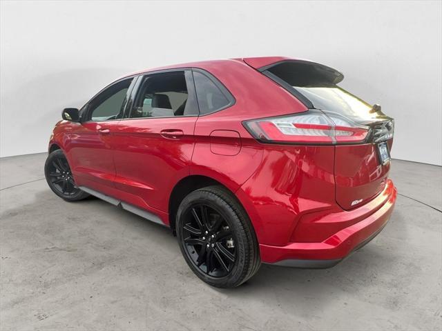 used 2022 Ford Edge car, priced at $30,000