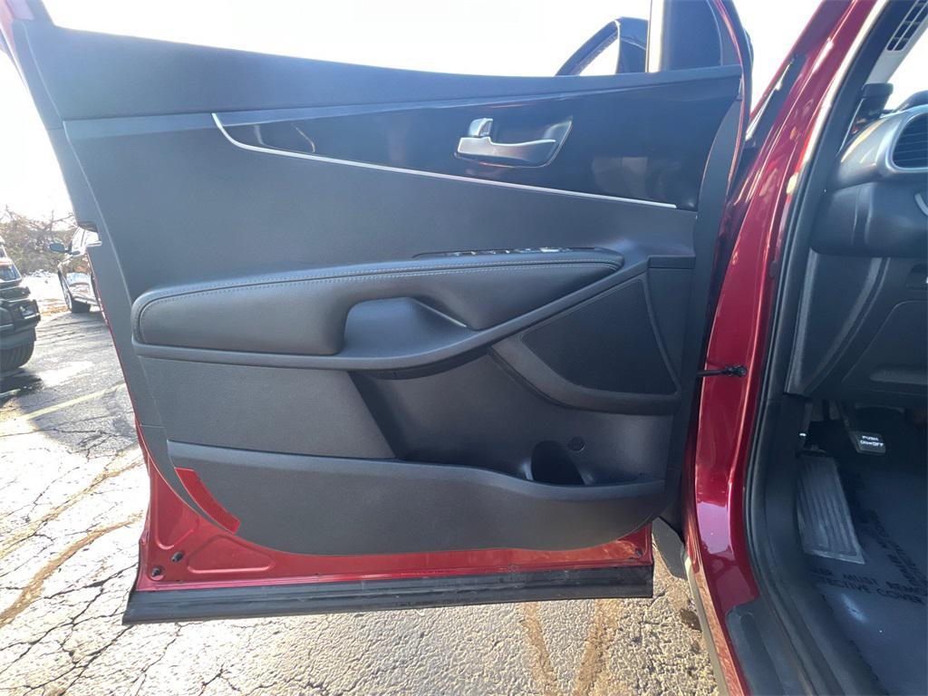 used 2019 Kia Sorento car, priced at $15,500