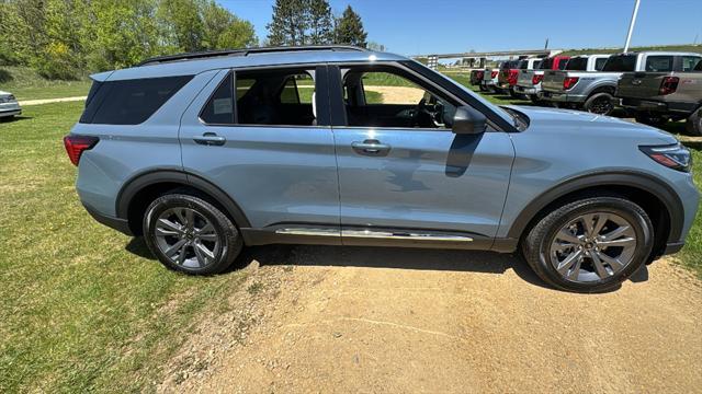 new 2025 Ford Explorer car, priced at $44,147