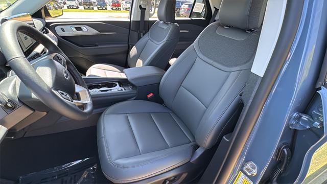 new 2025 Ford Explorer car, priced at $44,147