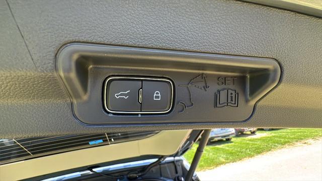 new 2025 Ford Explorer car, priced at $44,147