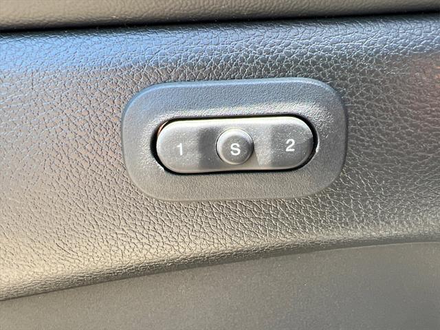 used 2021 Jeep Grand Cherokee car, priced at $29,500