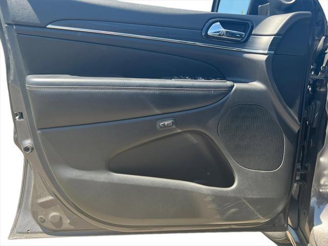 used 2021 Jeep Grand Cherokee car, priced at $29,500