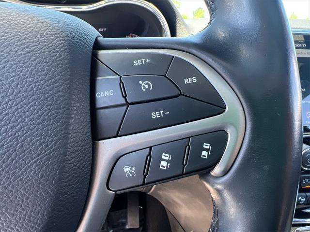 used 2021 Jeep Grand Cherokee car, priced at $29,500