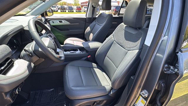 new 2025 Ford Explorer car, priced at $45,224