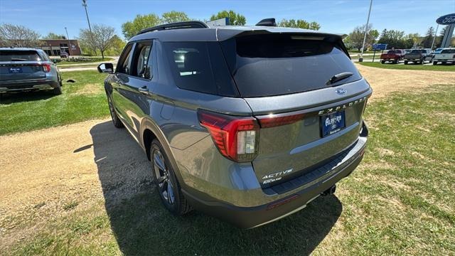 new 2025 Ford Explorer car, priced at $45,224
