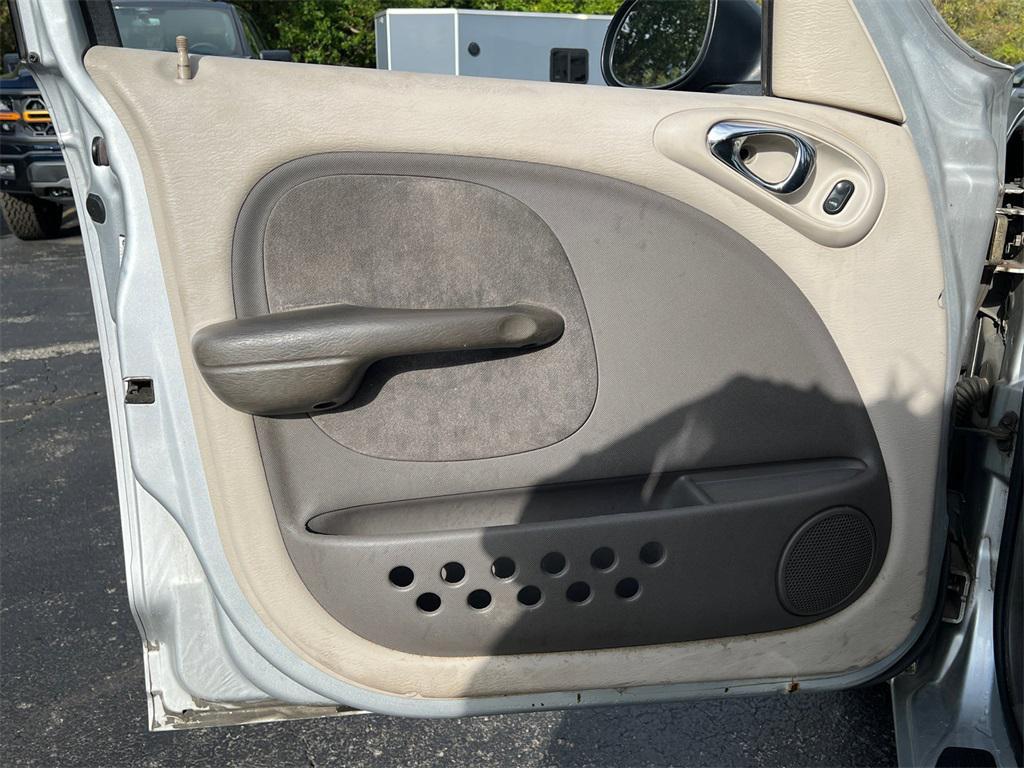 used 2001 Chrysler PT Cruiser car, priced at $3,500