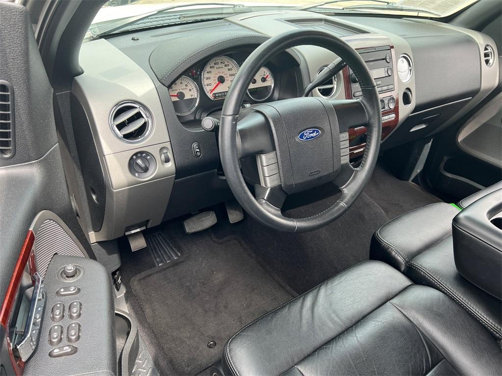used 2007 Ford F-150 car, priced at $10,000