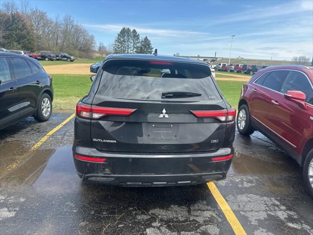 used 2023 Mitsubishi Outlander car, priced at $25,500