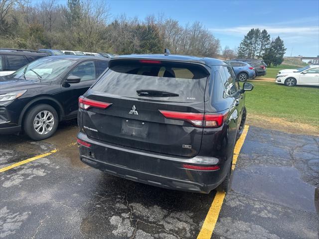 used 2023 Mitsubishi Outlander car, priced at $25,500